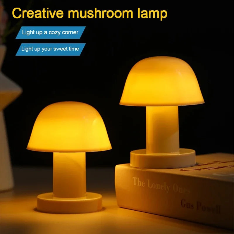 Mini Creative Mushroom LED Night Light Battery Powered Portable Desktop Sunset Night Lamp for Coffee Bar Bedroom Home Decor Gift